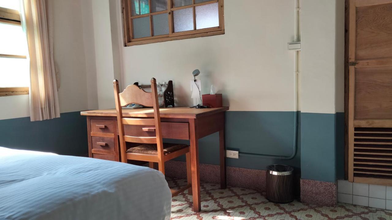 Neat Hostel Tainan Zewnętrze zdjęcie