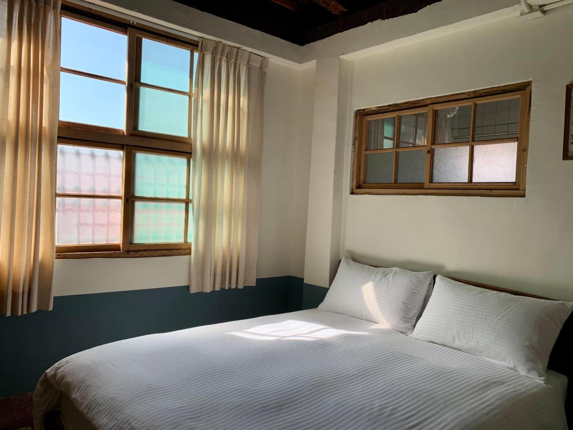 Neat Hostel Tainan Zewnętrze zdjęcie