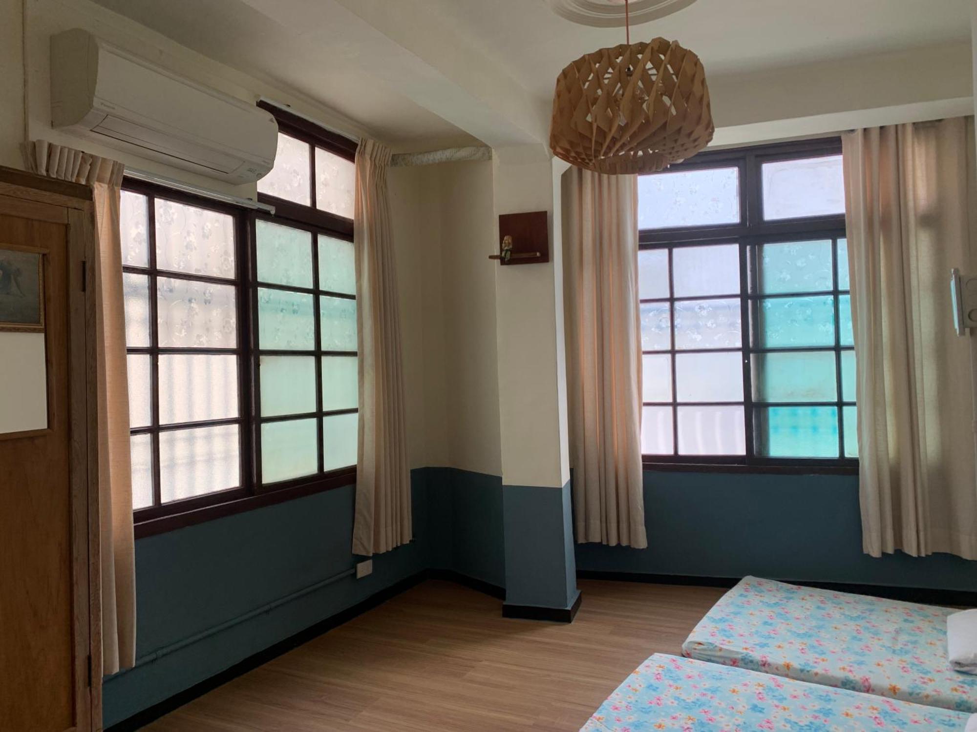 Neat Hostel Tainan Zewnętrze zdjęcie