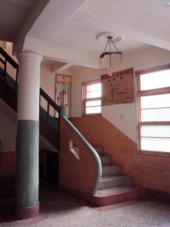 Neat Hostel Tainan Zewnętrze zdjęcie